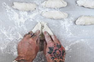 Baguette-Brötchen selber backen