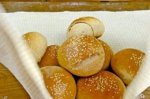 Rezept für Hamburgerbrötchen mit Sauerteig