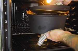 Roggenmischbrot ohne Sauerteig - Backen im Topf ohne Hefe