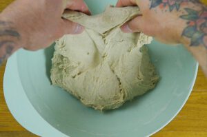 Roggenmischbrot ohne Sauerteig - Backen im Topf ohne Hefe