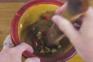 Som Dam - gestampfter grüner Papaya-Salat