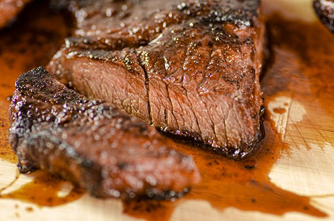 Steaks mit Koji Reis "Dry-Agen" und zart machen