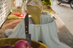 Apfelessig selber machen - Apple Cider Vinegar