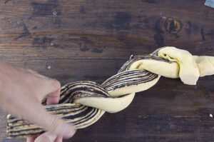 Babka mit Schokofüllung Rezept