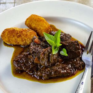 Gulasch Rezept - Rindsgulasch