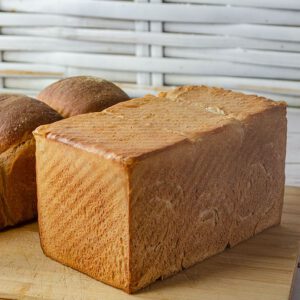 Softes Toastbrot mit Dinkel und Vollkornmehl